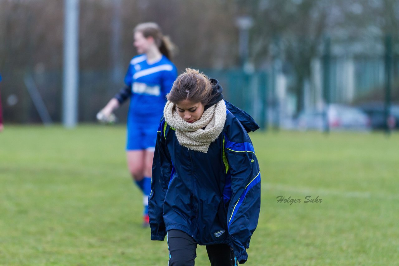 Bild 327 - C-Juniorinnen FSG-BraWie 08 - TuS Tensfeld : Ergebnis: 0:8